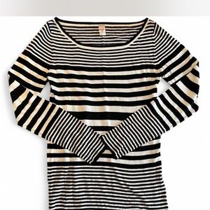 Vintage Bongo Woman’s Black and White Striped Top in size M